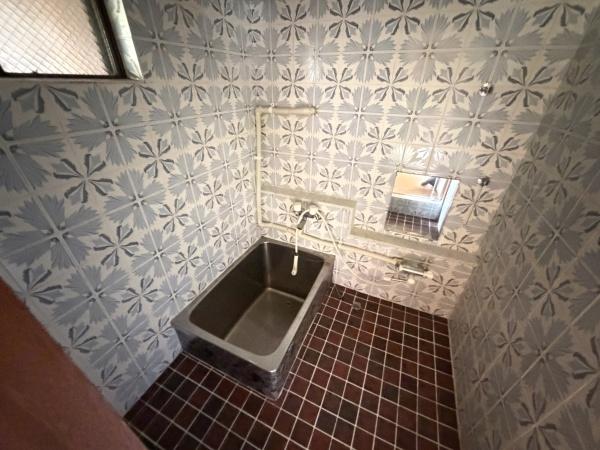 弘前市大字親方町ビル兼中古住宅【オーナーチェンジ】