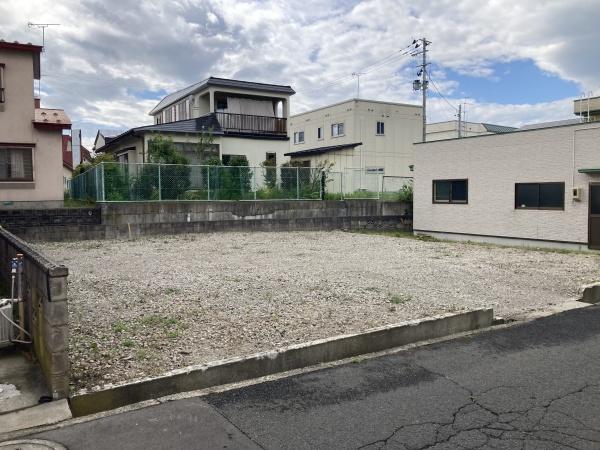 弘前市大字城南3丁目土地