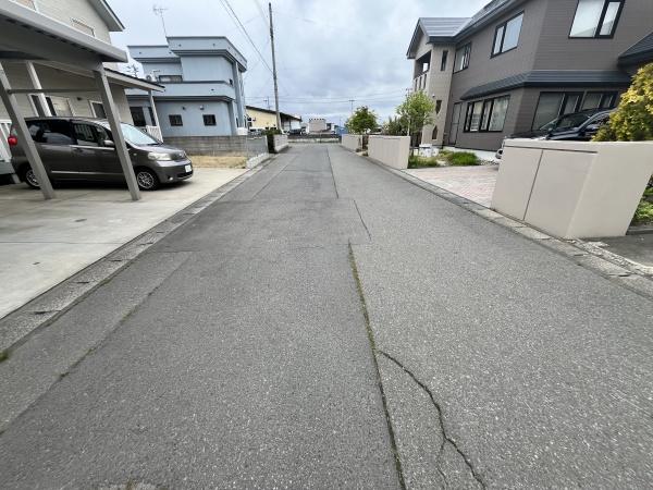 黒石市北美町２丁目の中古一戸建て