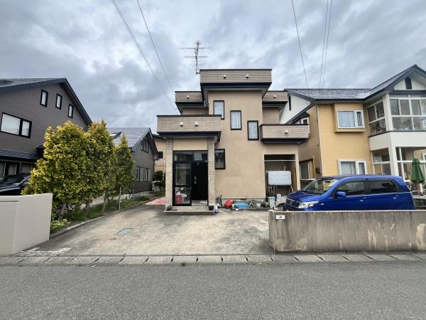 黒石市北美町２丁目の中古一戸建て