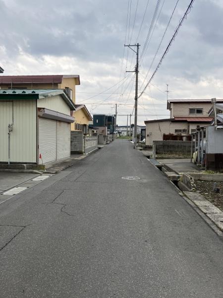 黒石市美原町の中古一戸建て