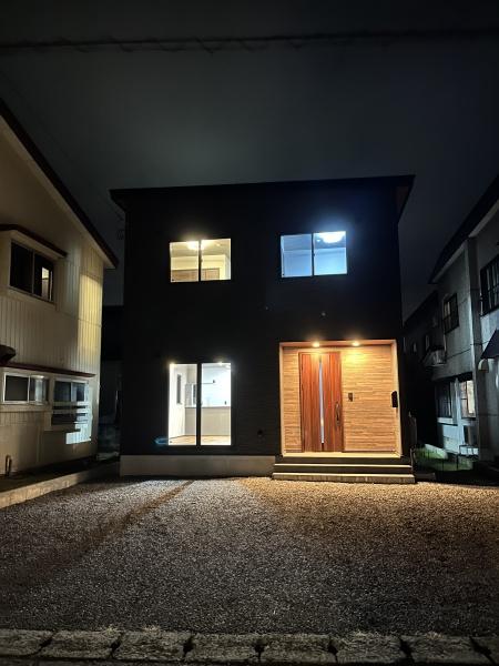 黒石市美原町の中古一戸建て