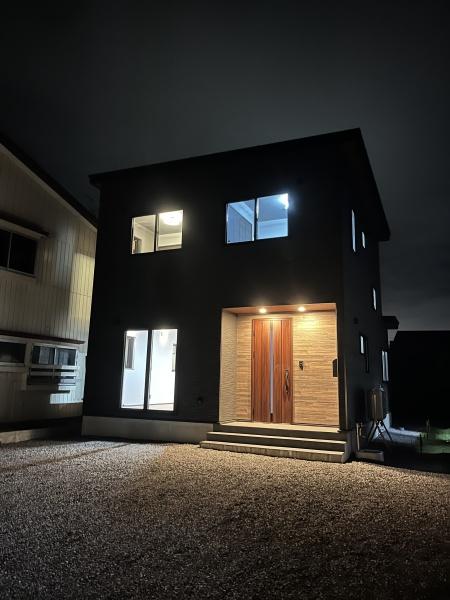 黒石市美原町の中古一戸建て