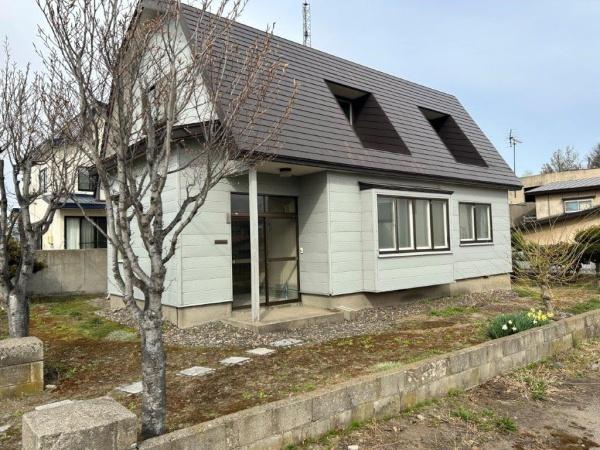 五所川原市大字小曲字豊里中古住宅
