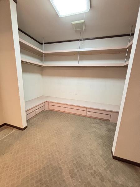 八戸市売市２丁目の中古一戸建て