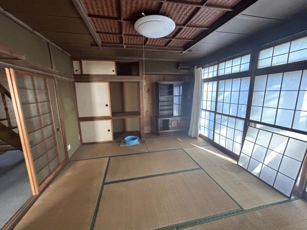 八戸市大字妙字東の中古一戸建て