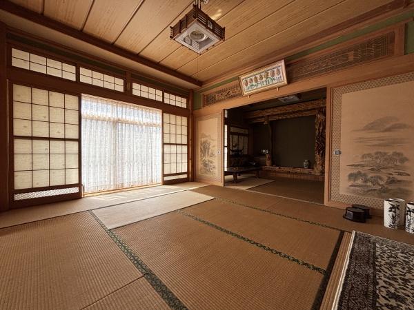 三沢市三川目３丁目の中古一戸建て