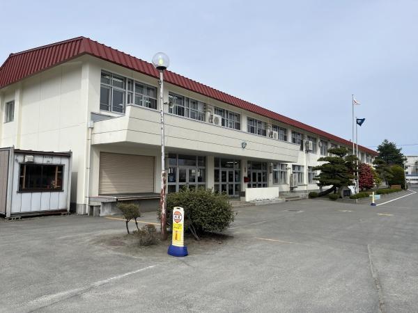 十和田市一本木沢1丁目の中古一戸建て(十和田市立東小学校)
