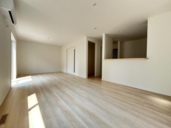 センチュリー21アクト八戸店　三沢市松園町2丁目新築建売4号