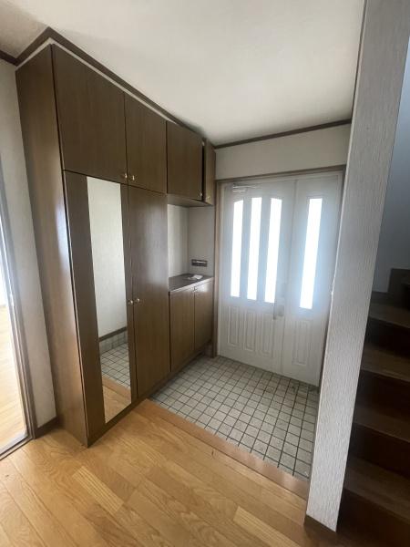 上北郡おいらせ町緑ヶ丘６丁目の中古一戸建て