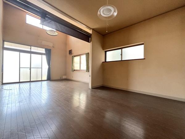 十和田市西三番町の中古一戸建て
