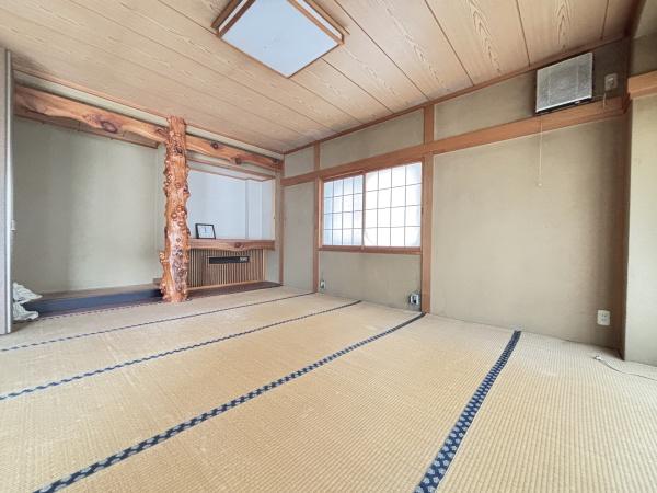 十和田市西三番町の中古一戸建て