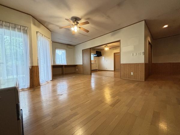 センチュリー21アクト八戸店　おいらせ町鶉久保山中古住宅