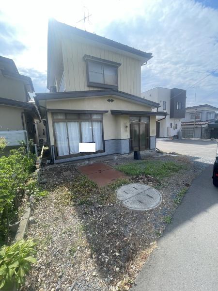 八戸市大字根城字西ノ沢の中古一戸建て