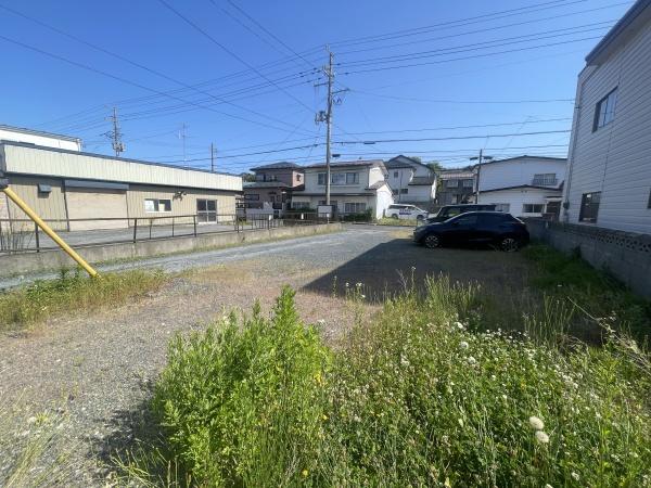 八戸市大字白銀町字三島下の土地