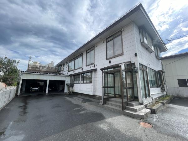 センチュリー21アクト八戸店　十和田市西十二番町町　中古住宅