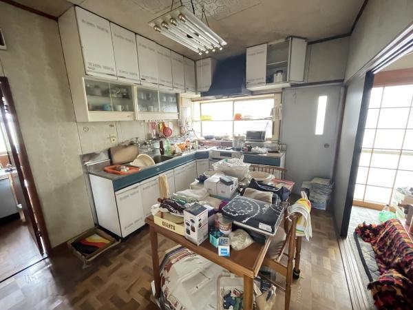 八戸市大字大久保字沢目の中古一戸建て(キッチン)