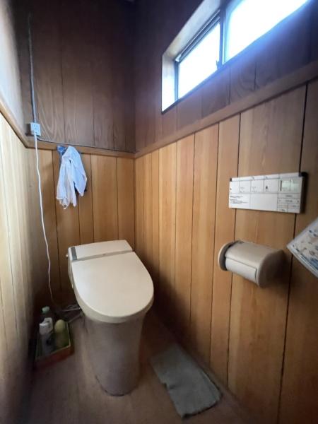 八戸市大字大久保字沢目の中古一戸建て(トイレ)