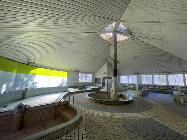 センチュリー21アクト八戸店 三沢市花園町5丁目 温泉施設(その他内観)