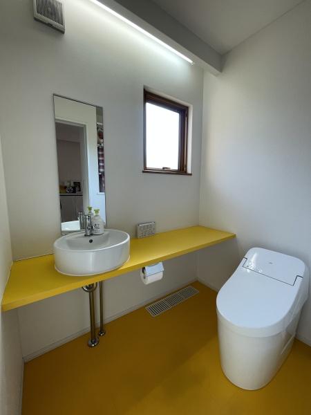 上北郡六戸町小松ケ丘3丁目の中古一戸建て(トイレ)