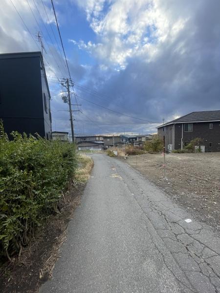 八戸市大字白銀町字雷の土地