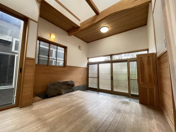 センチュリー21アクト八戸店　八戸市青葉2丁目　中古住宅