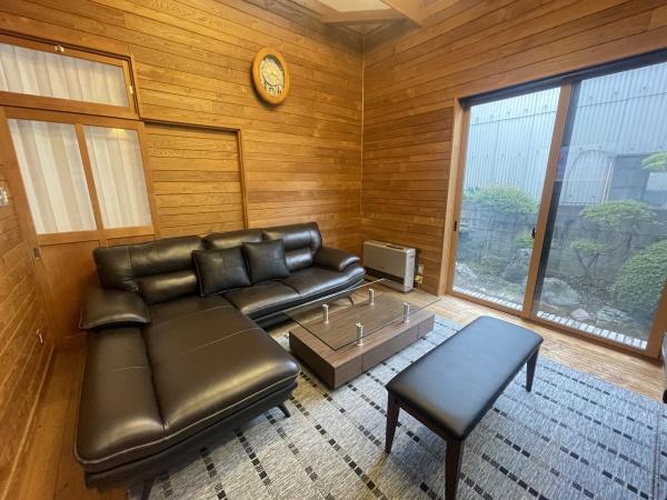 センチュリー21アクト八戸店　八戸市青葉2丁目　中古住宅