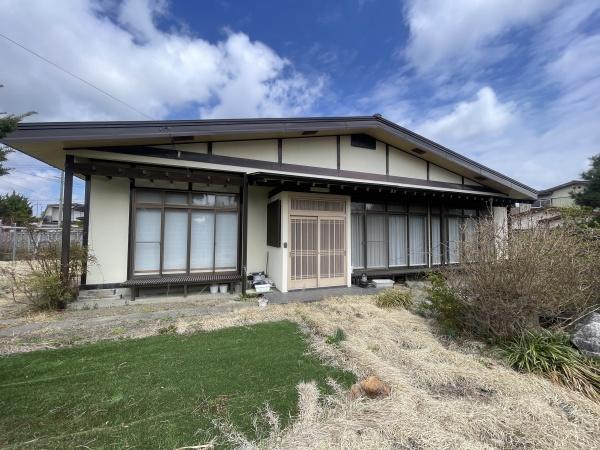 センチュリー21アクト八戸店　三沢市春日台2丁目　中古住宅