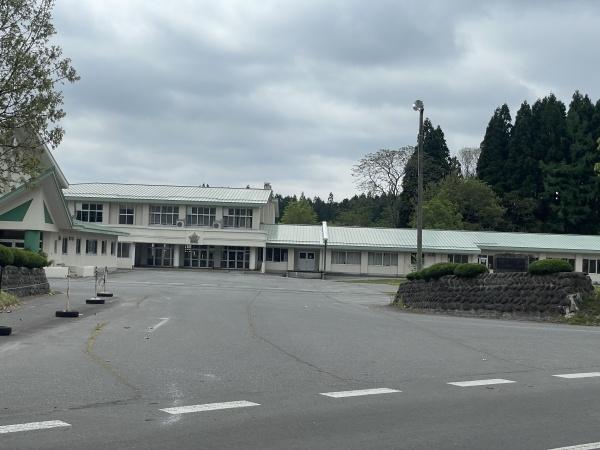 上北郡七戸町字七戸の土地(七戸町立城南小学校)