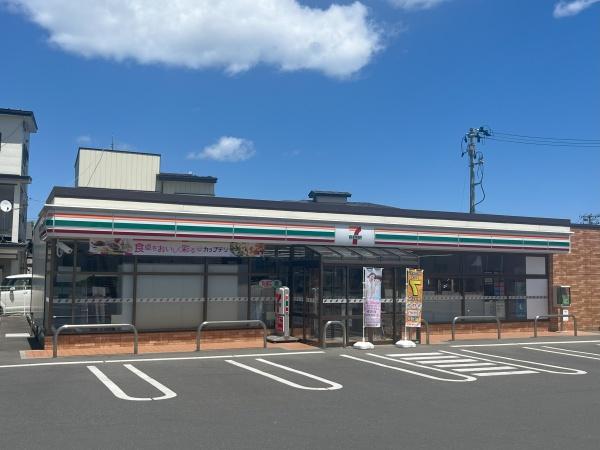 八戸市大字中居林字狐森の土地(セブンイレブン八戸吹上5丁目店)