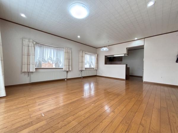 八戸市吹上２丁目の中古一戸建て