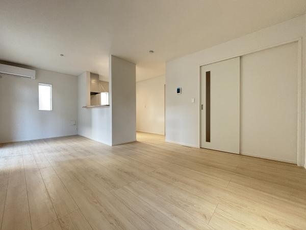 センチュリー21アクト八戸店　十和田市西二十二番町　建売住宅