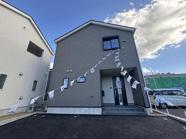 センチュリー21アクト八戸店　十和田市西十二番町　建売住宅