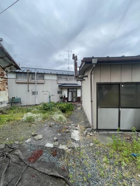 八戸市大字湊町字久保の土地