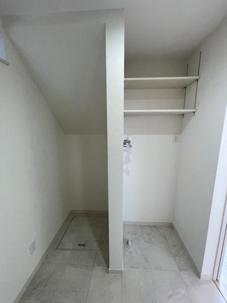 センチュリー21アクト八戸店　沼館2丁目B棟　建売住宅