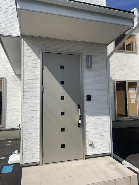 センチュリー21アクト八戸店　沼館2丁目C棟　建売住宅