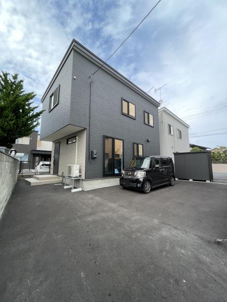 センチュリー21アクト八戸店　三沢市大町B棟　建売住宅