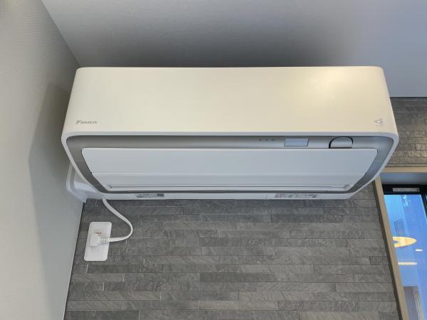 センチュリー21アクト八戸店　長苗代内舟渡B棟　建売住宅