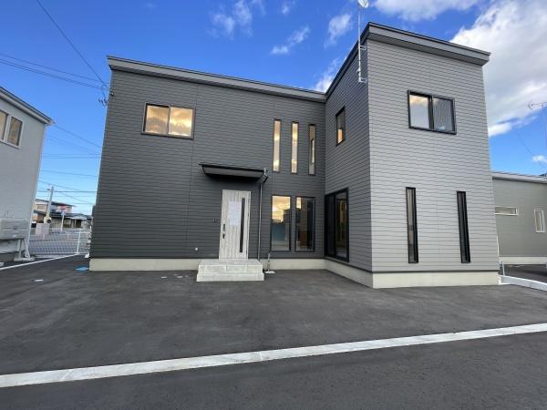 センチュリー21アクト八戸店　長苗代内舟渡B棟　建売住宅
