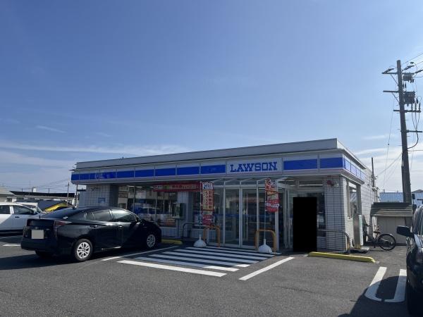 センチュリー21アクト八戸店　三沢市緑町A棟　建売住宅(ローソン三沢下久保店)