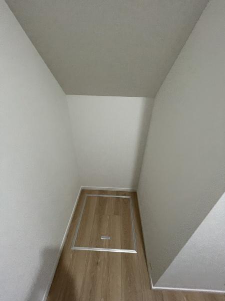 センチュリー21アクト八戸店　三沢市緑町A棟　建売住宅