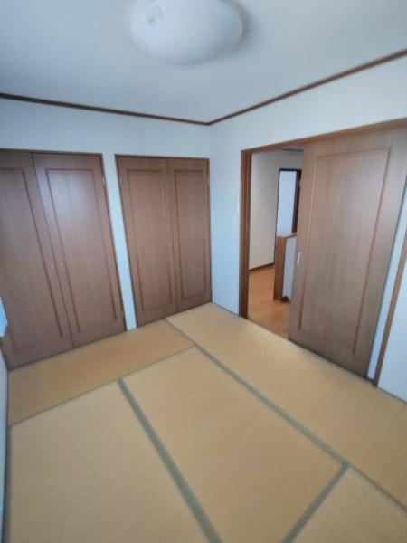 上北郡六戸町小松ケ丘１丁目の中古一戸建て
