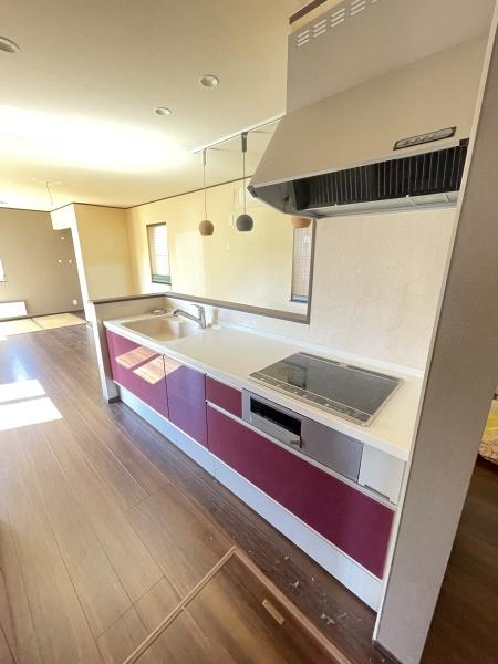 センチュリー21アクト八戸店　　白銀町字人形沢中古住宅