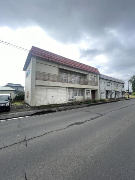 十和田市大字三本木字西金崎の土地