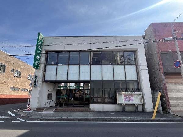 三沢市大字三沢字猫又の土地(みちのく銀行岡三沢支店)