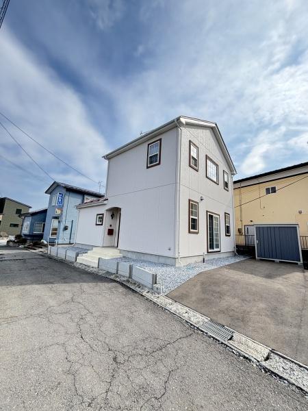 センチュリー21アクト八戸店　　大久保字袖ノ沢中古住宅