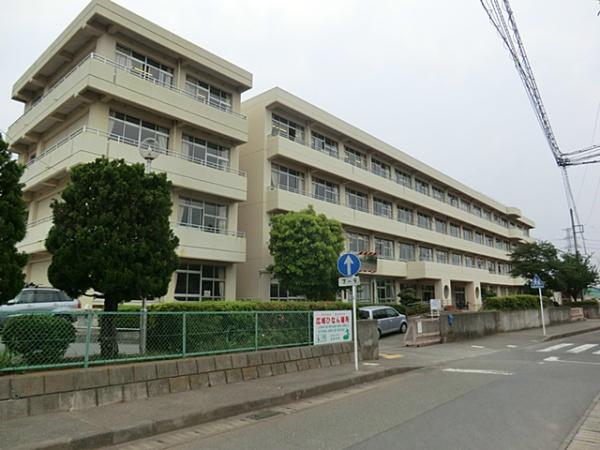 愛甲郡愛川町中津の土地(愛川町立菅原小学校)