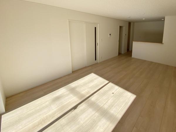 厚木市妻田東第24　新築　1号棟