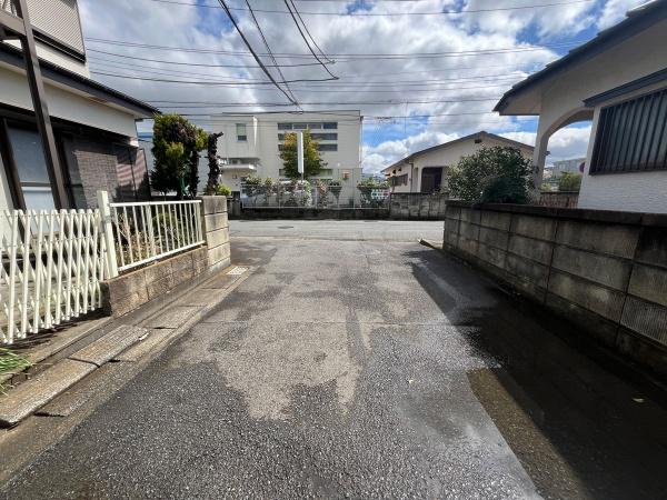 厚木市岡田二丁目　土地