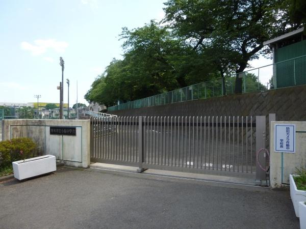 厚木市飯山南４丁目の土地(厚木市立小鮎中学校)